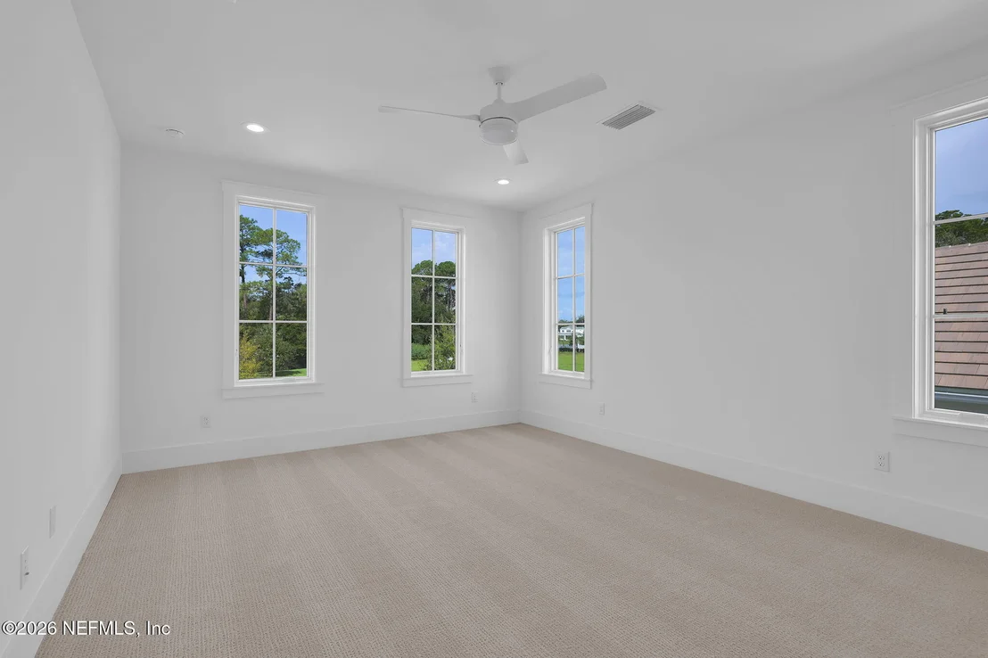 Photo of 605 SHELL RIDGE Lane