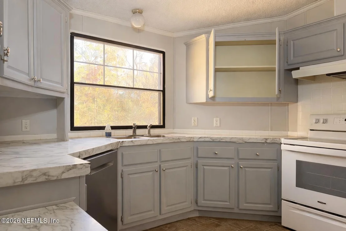 Photo of 54052 DORNBUSH Road