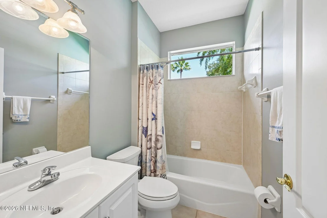 Photo of 208 ISLAND GREEN Drive