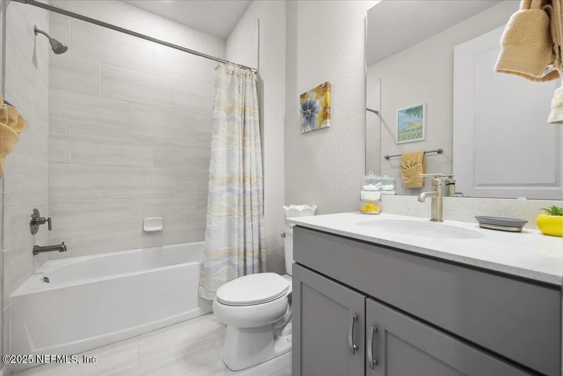 Photo of 10976 TOWN VIEW Drive