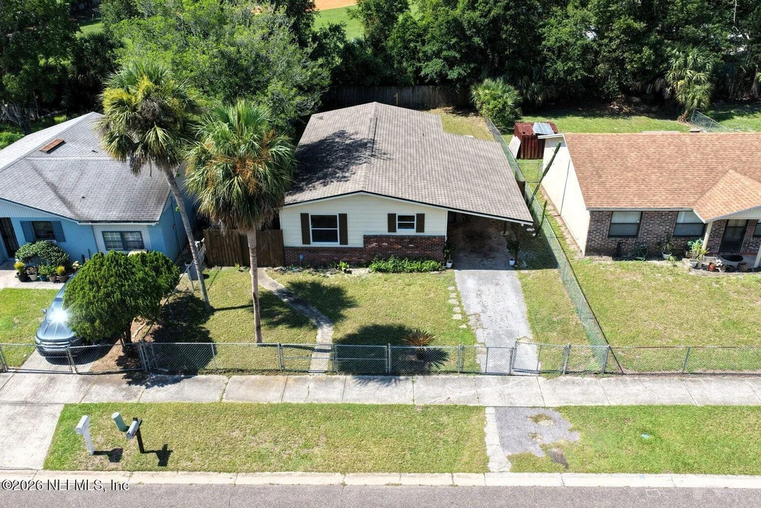Photo of 5926 LONGCHAMP Drive