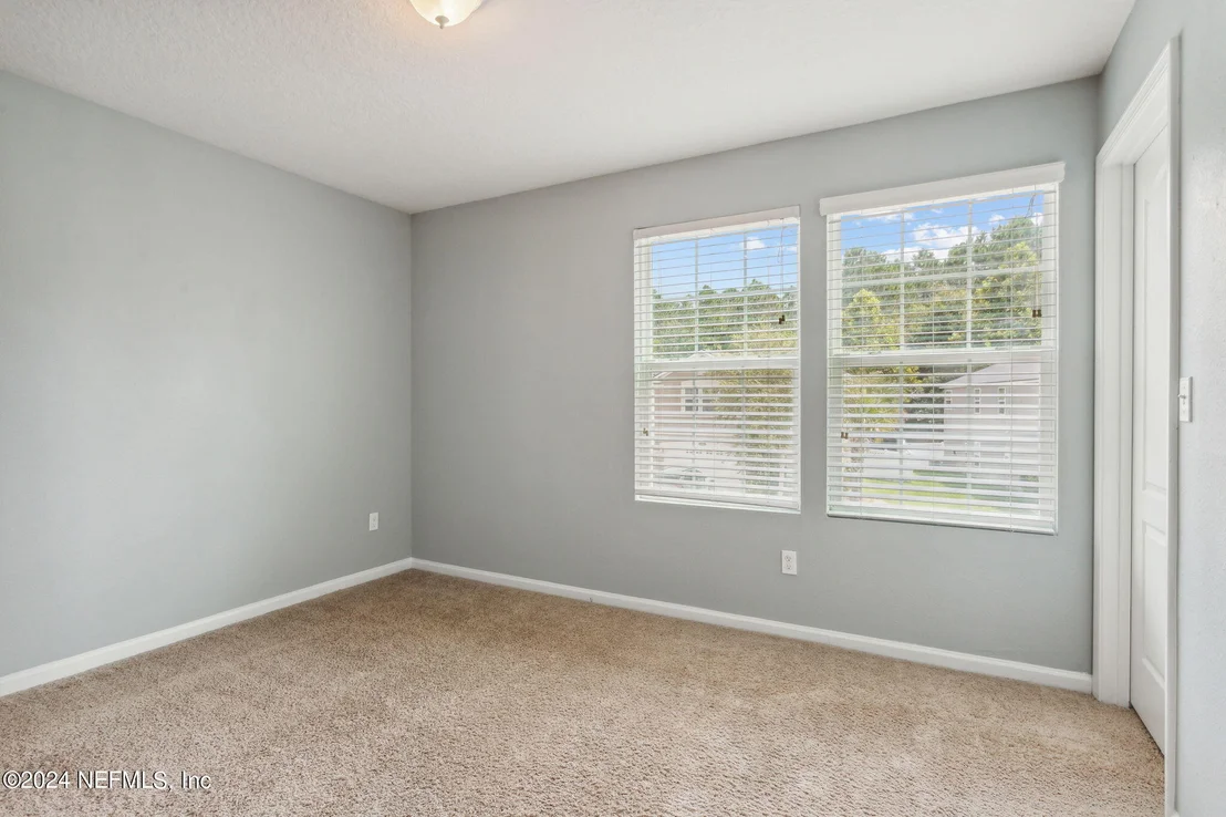 Photo of 597 DRYSDALE Drive