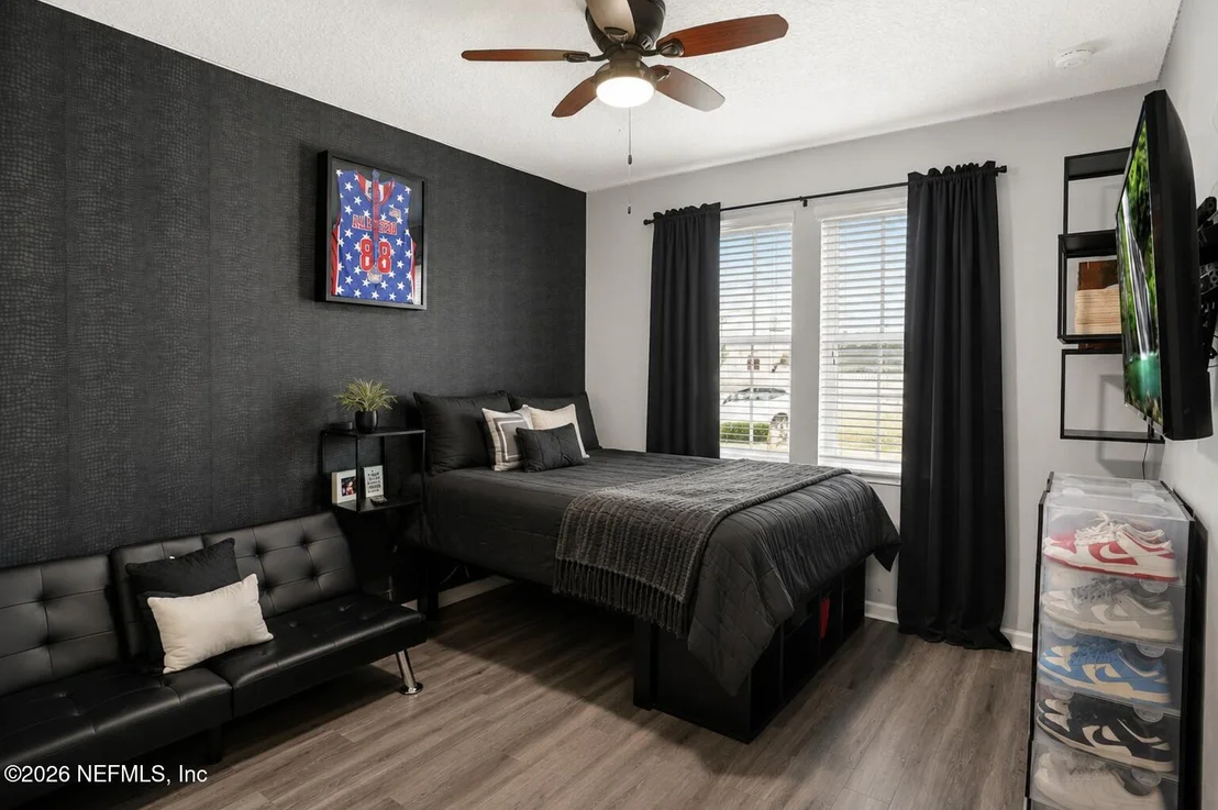 Photo of 27 WILLOW WINDS Parkway