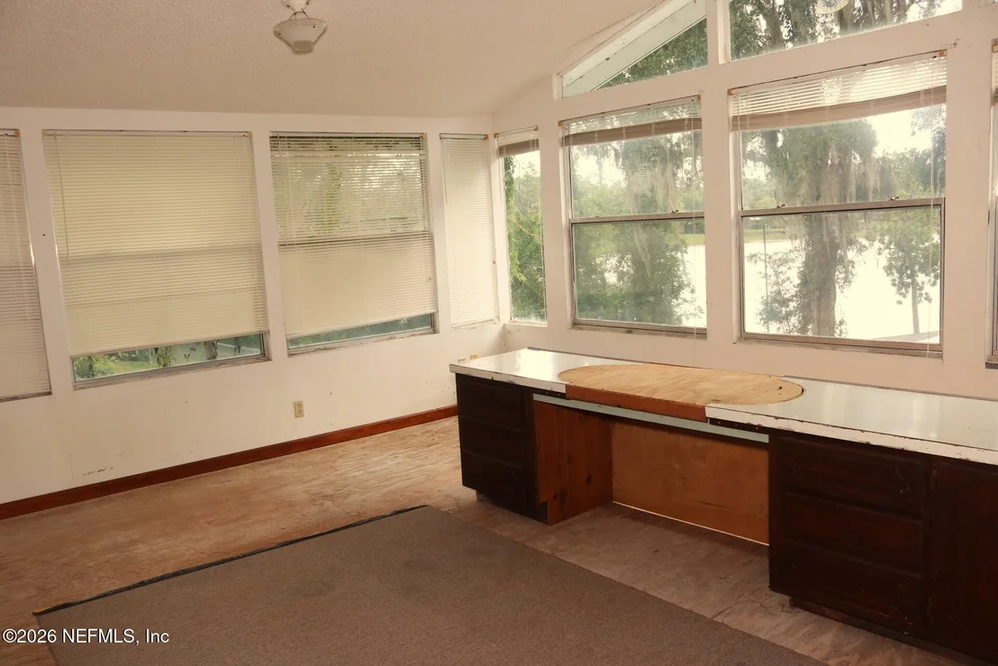 Photo of 214 MIRROR LAKE Drive
