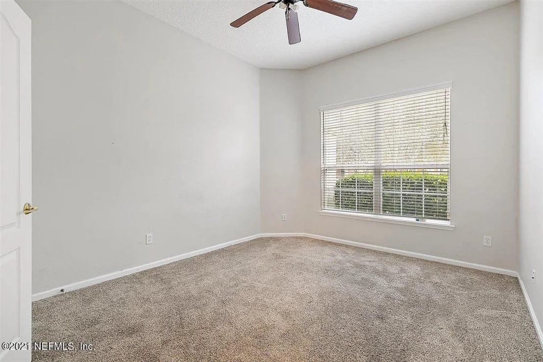 Photo of 900 E TERRANOVA Way