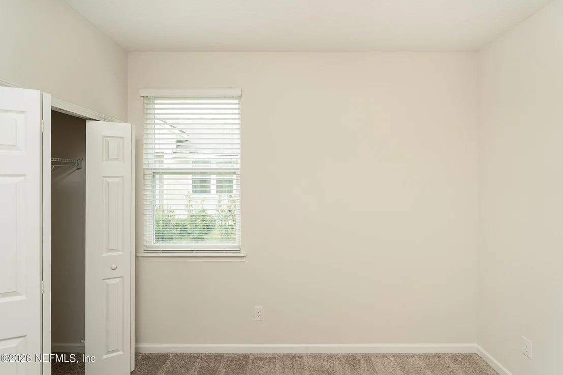 Photo of 132 MONROE Avenue