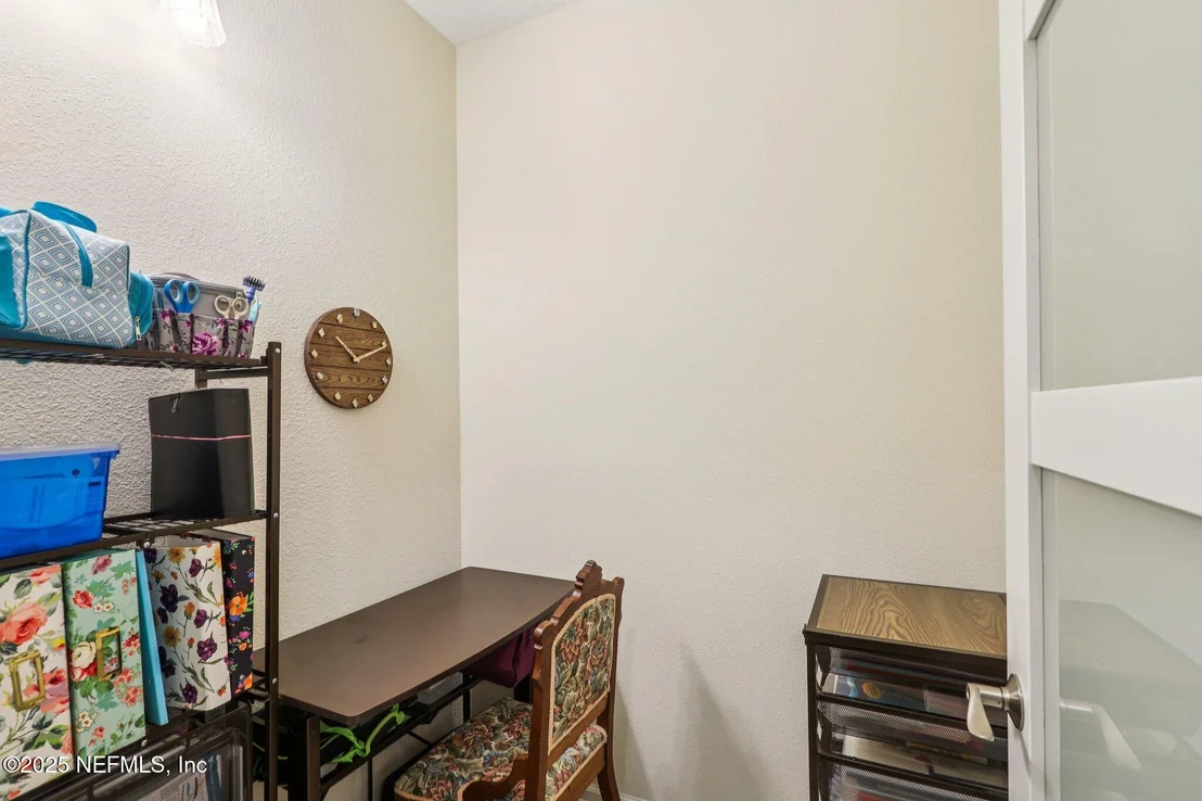 Photo of 261 PALISADE Drive