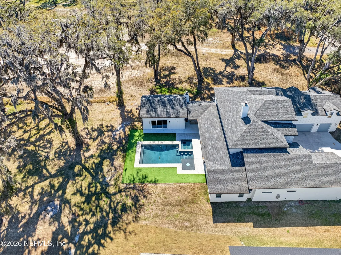 Photo of 10800 COUNTY ROAD 13 N