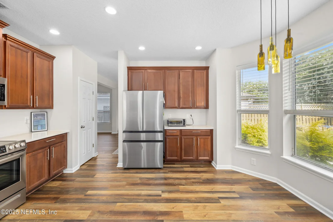 Photo of 708 FLOWERS Street