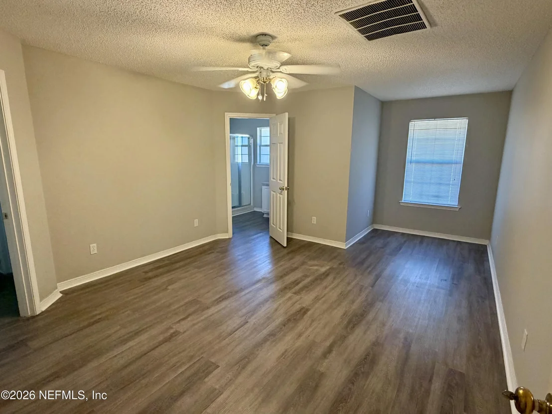 Photo of 1414 HAWKS CREST Drive