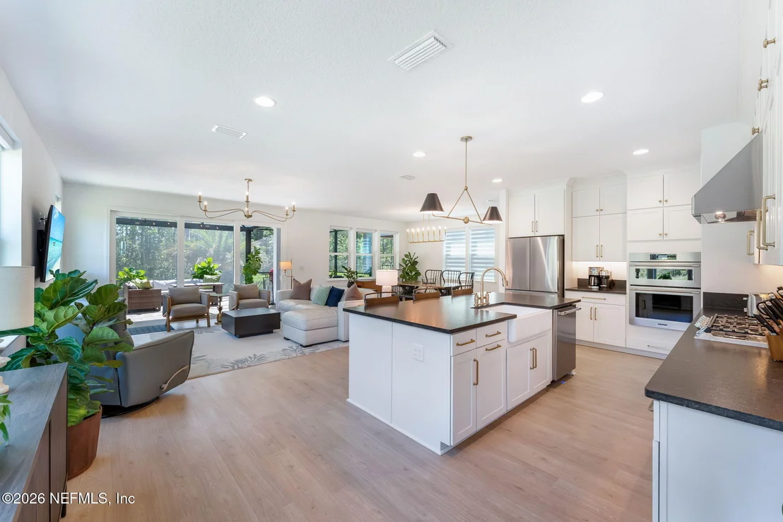 Photo of 442 REFLECTIONS Avenue