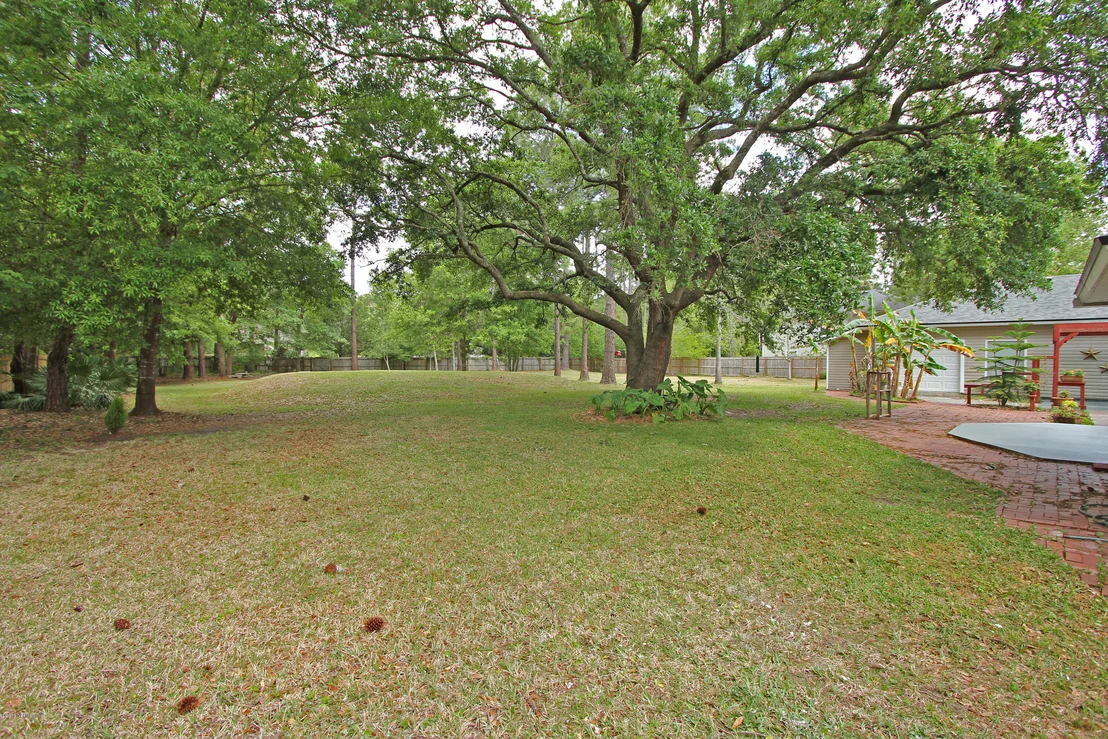 Photo of 757 OPOSSUM Lane