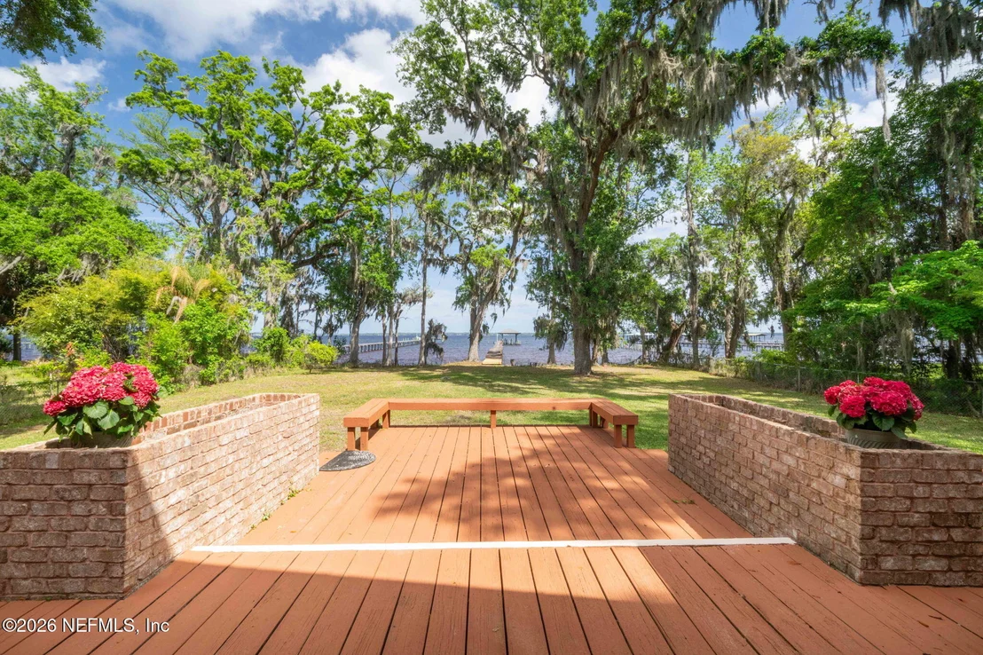 Photo of 4841 RAGGEDY POINT Road