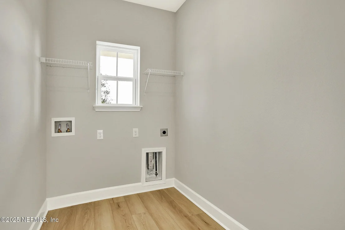 Photo of 120 SUNDANCE Drive
