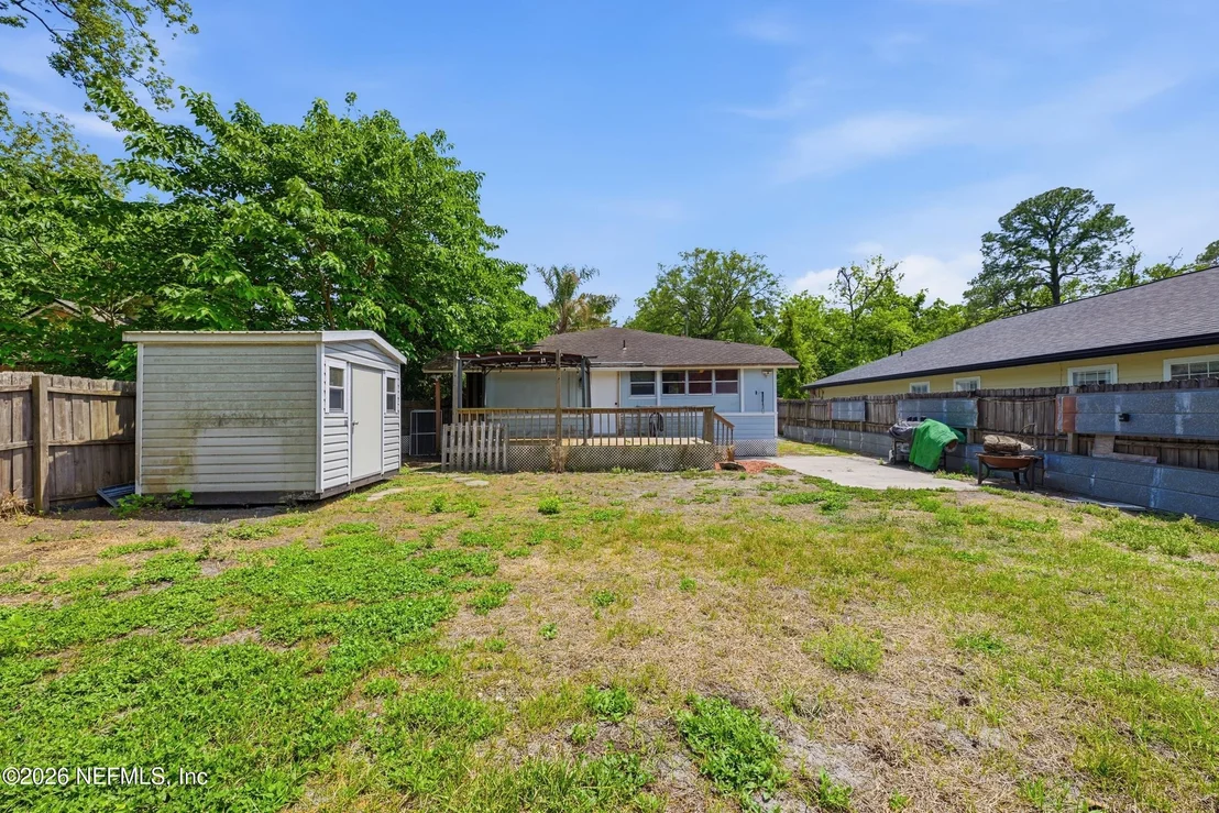 Photo of 3545 COLLEGE Place