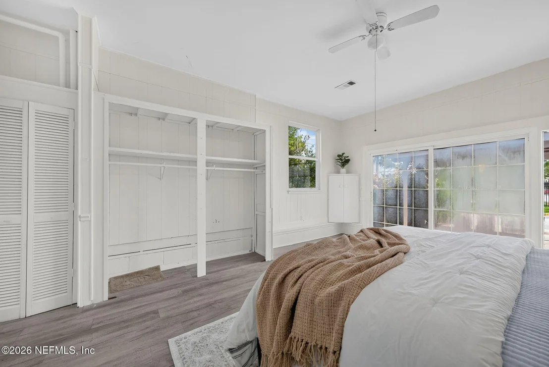 Photo of 18 OCEAN Avenue