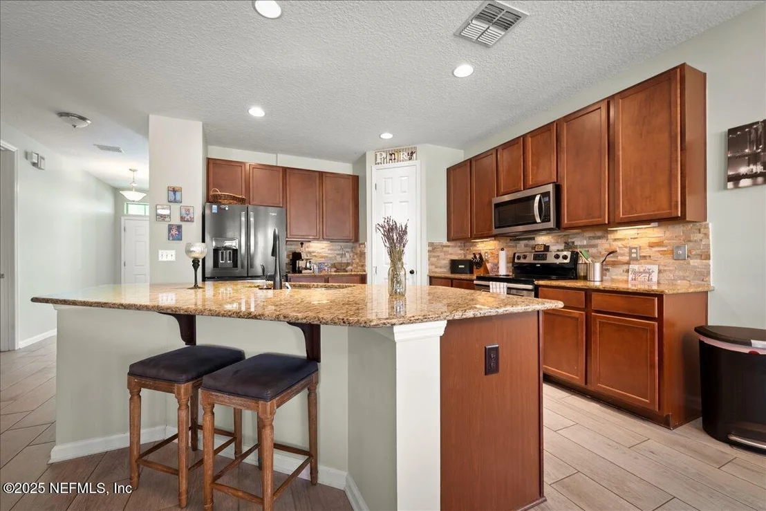 Photo of 168 PLAZA DEL RIO Drive