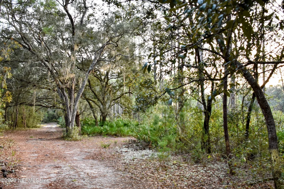 Photo of 249 SIMPSON Drive