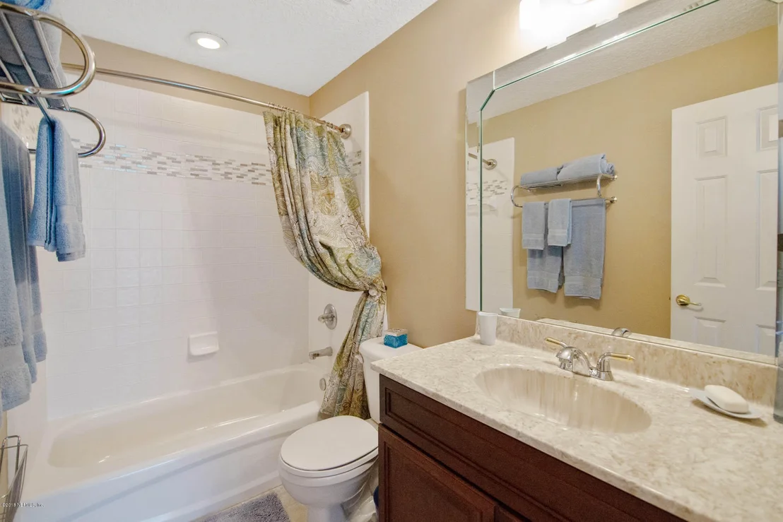 Photo of 115 GLEN OAKS Drive