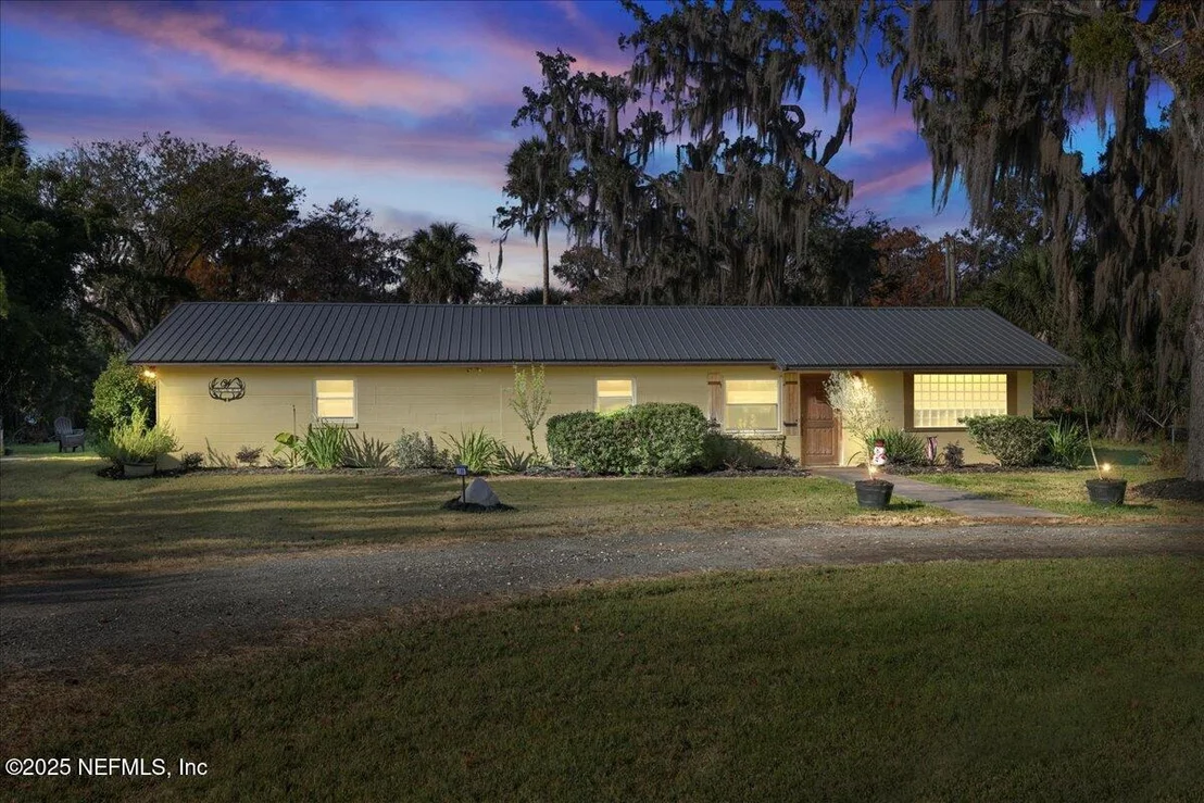 Photo of 188 PALM Drive