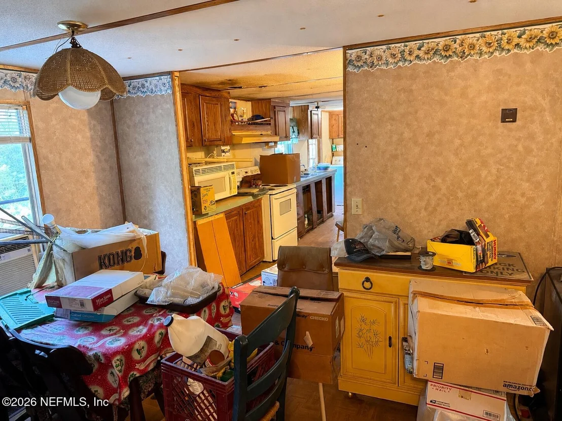 Photo of 1056 BELLAMY Road