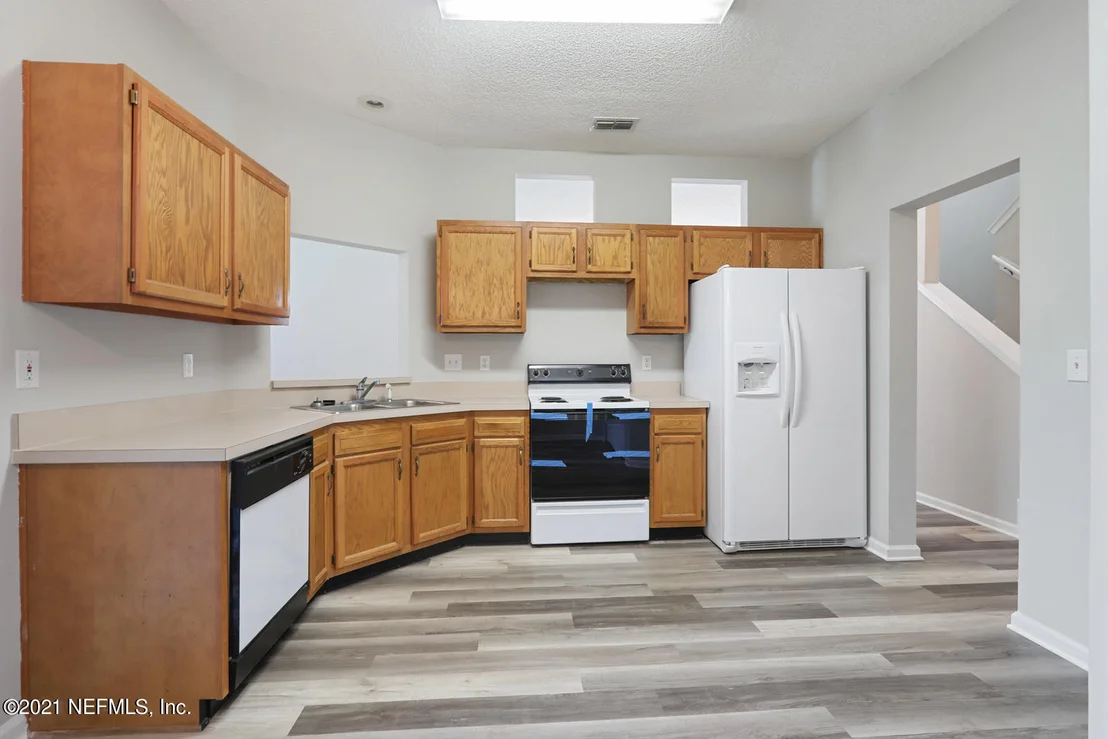 Photo of 716 SELVA LAKES Circle