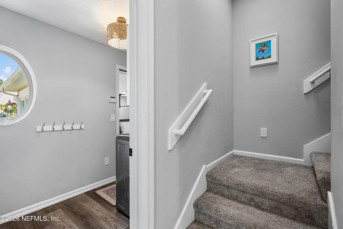 Photo of 221 CACIQUE Drive