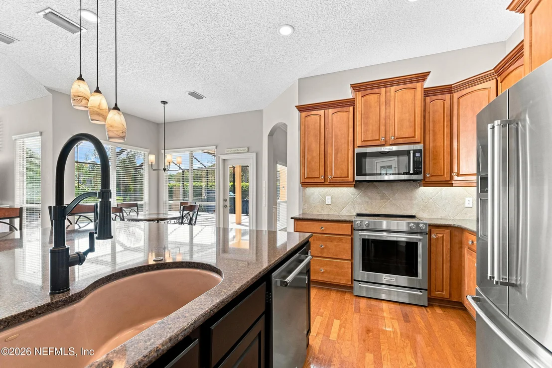 Photo of 1304 HONEYSUCKLE Drive