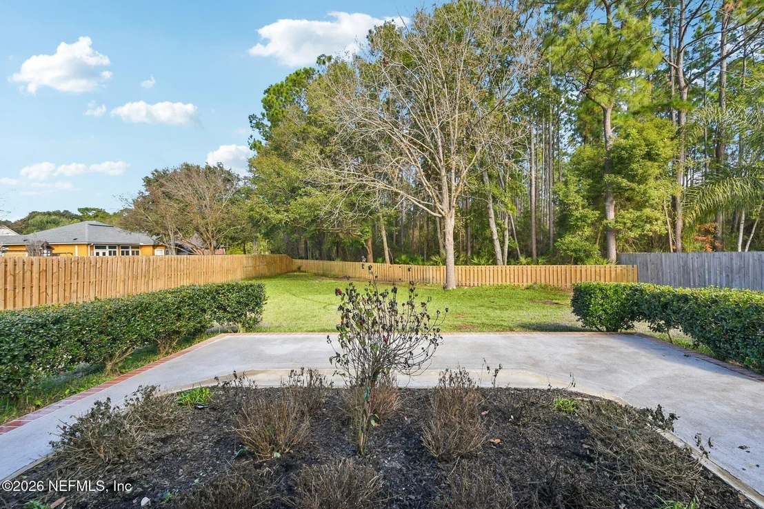 Photo of 145 LAKE RUN Boulevard