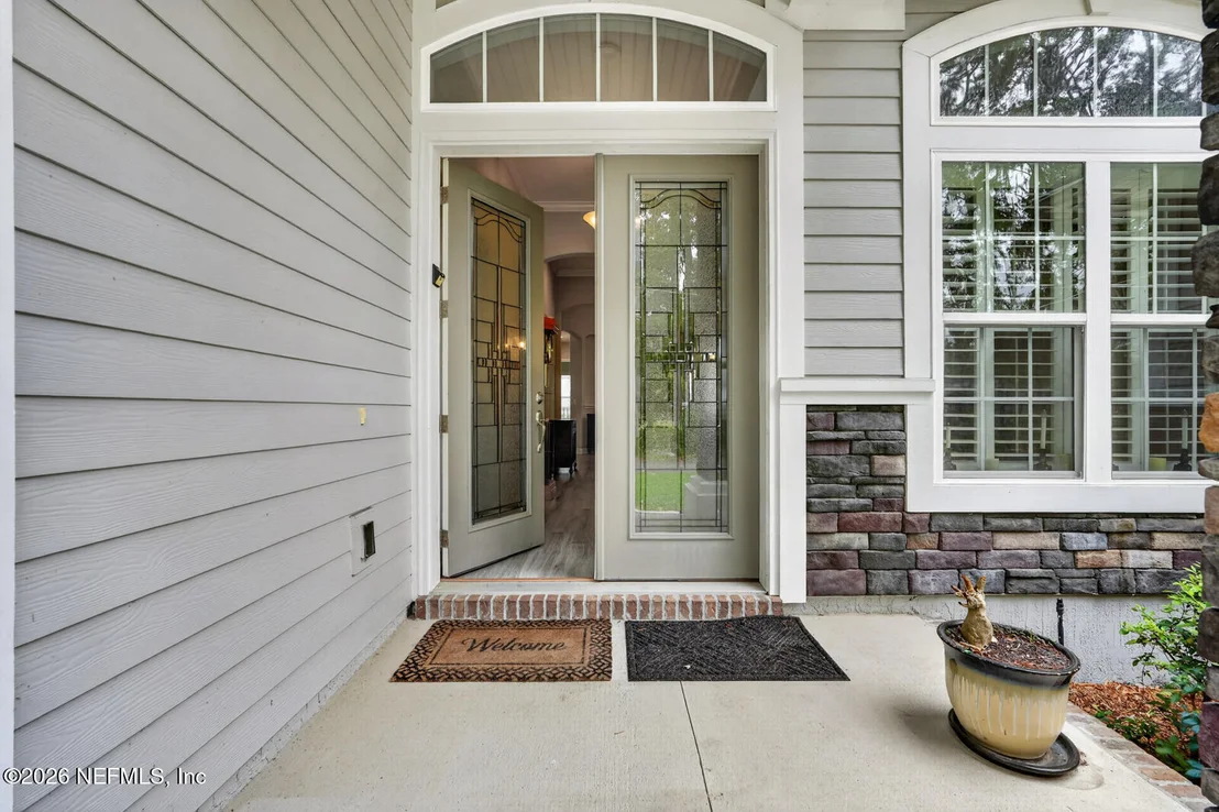 Photo of 10111 COUNTY ROAD 13 N
