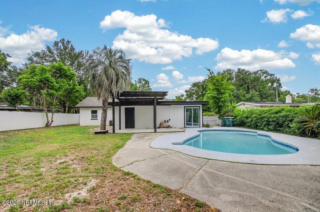 Photo of 536 SAPELO Road