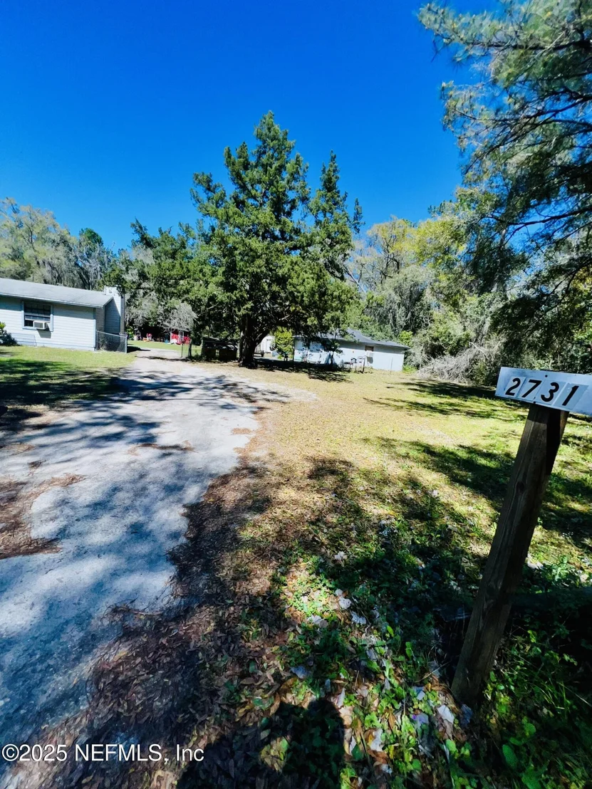 Photo of 2731 HOWARD Road