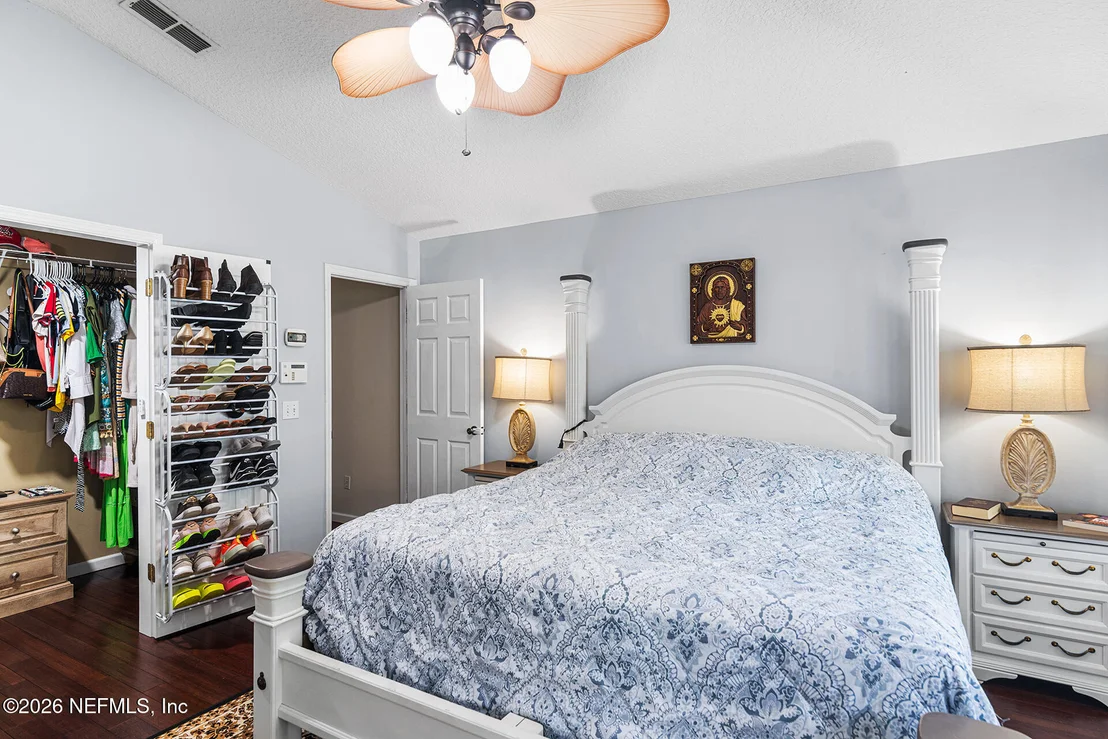 Photo of 204 CONNER Court