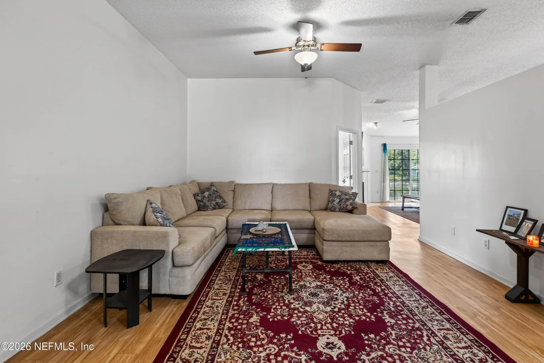 Photo of 1641 SPRING OAKS Lane