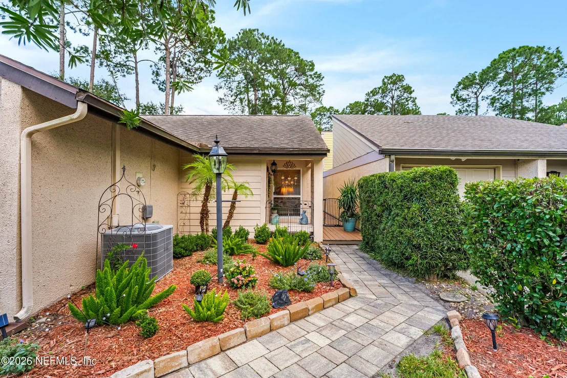 Photo of 3218 THORN Lane
