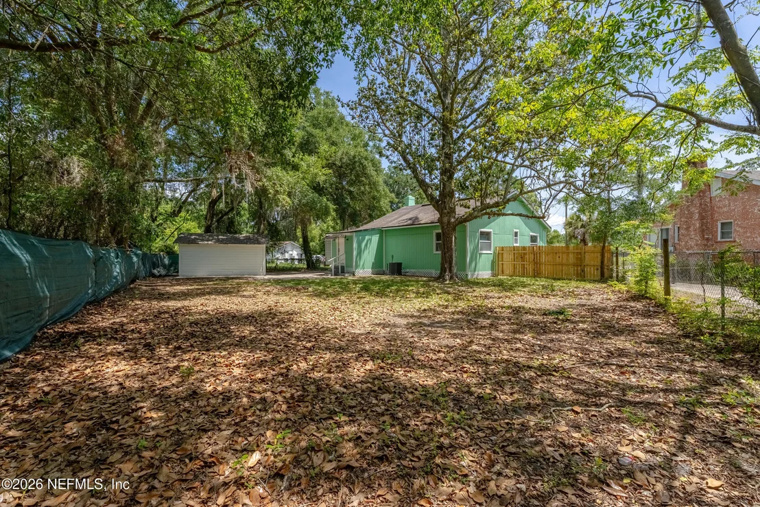 Photo of 6918 PARK Circle