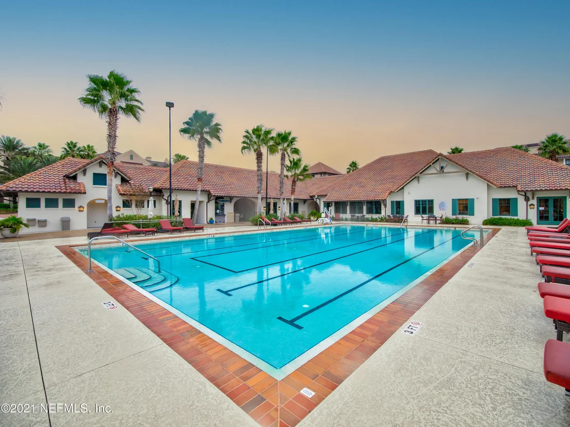 Photo of 420 HEATHER PARK Lane