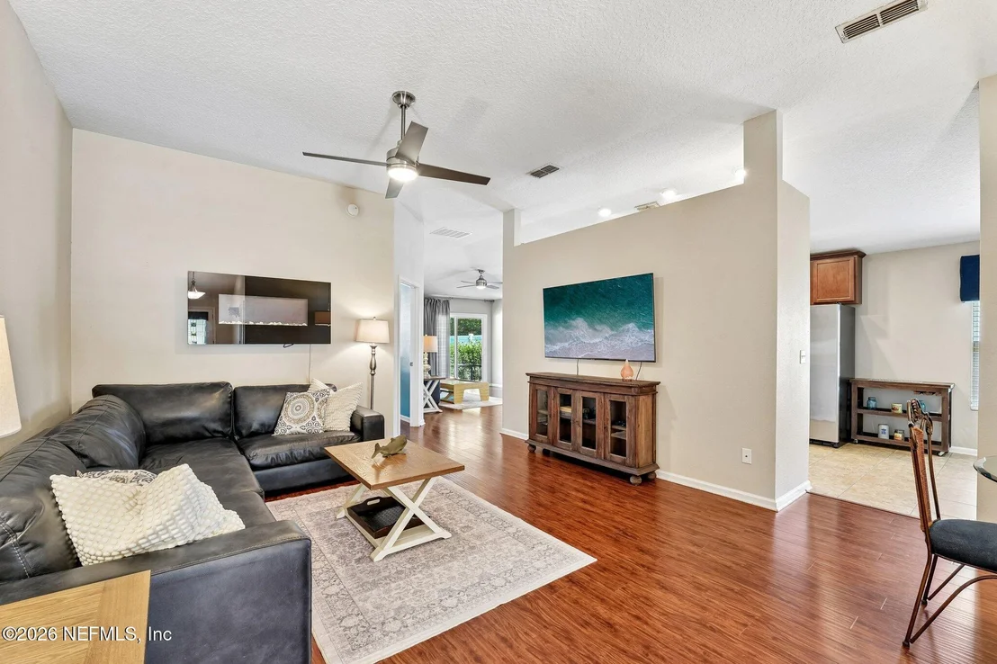 Photo of 96398 COMMODORE POINT Drive