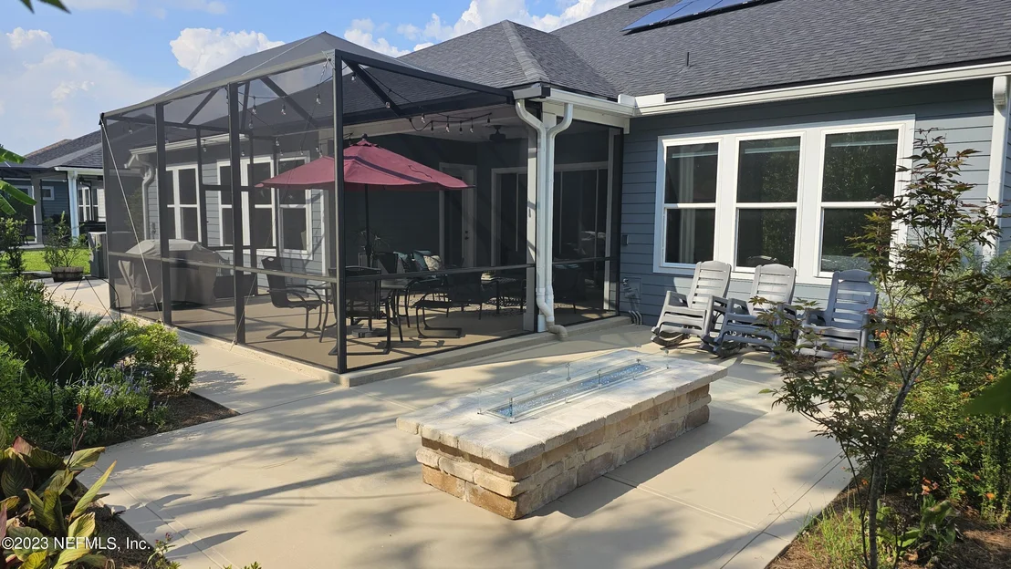 Photo of 309 GLENNEYRE Circle