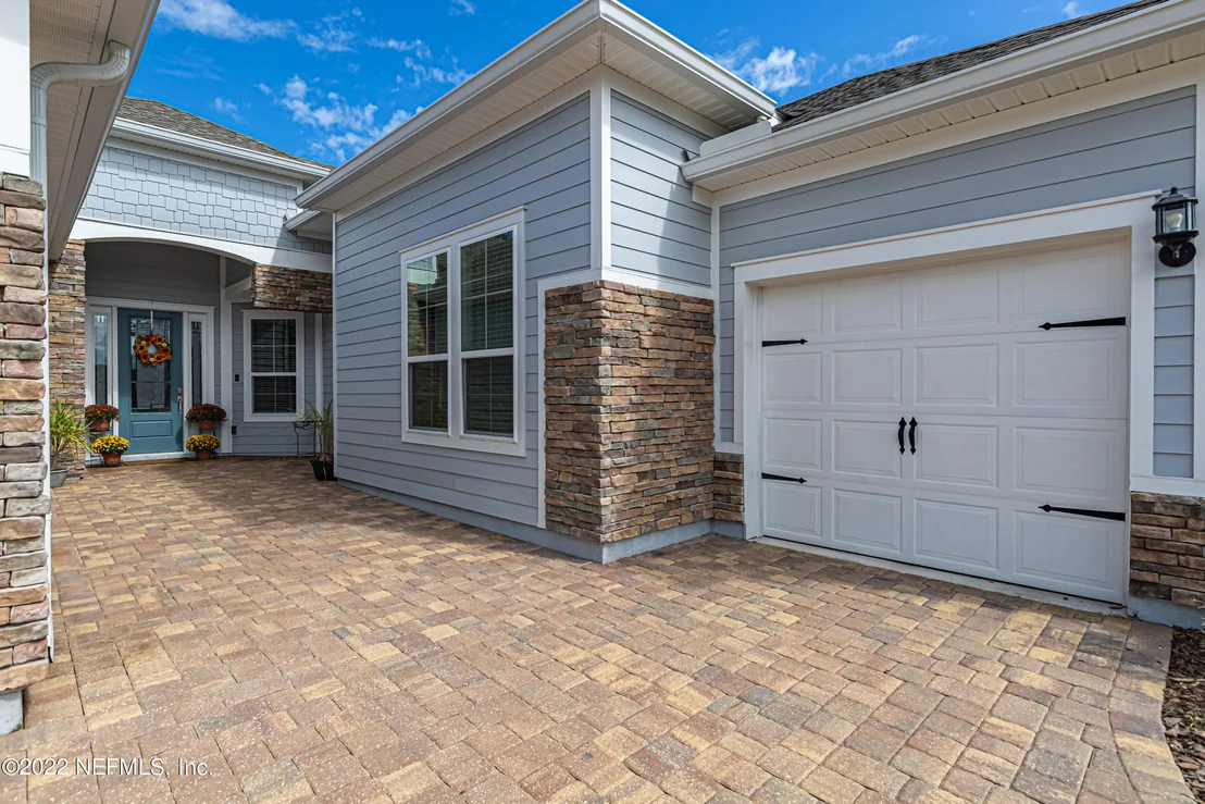 Photo of 166 ENREDE Lane