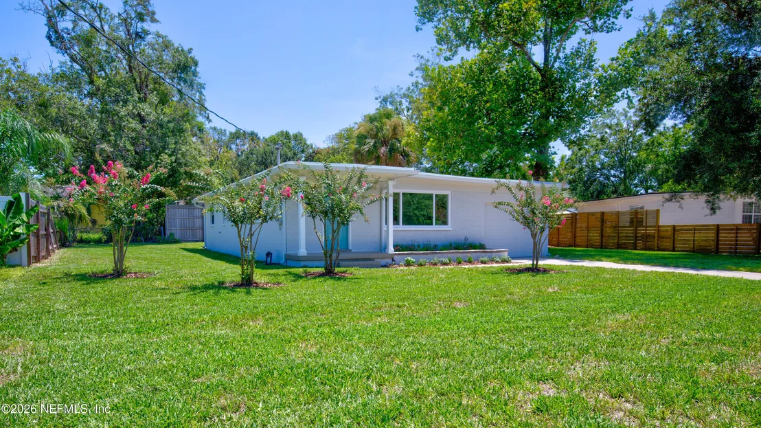 Photo of 451 SKATE Road
