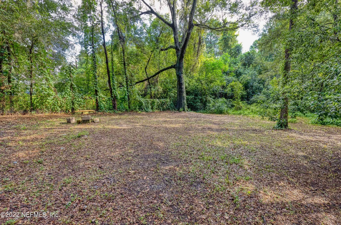 Photo of 6038 DIAMOND Street