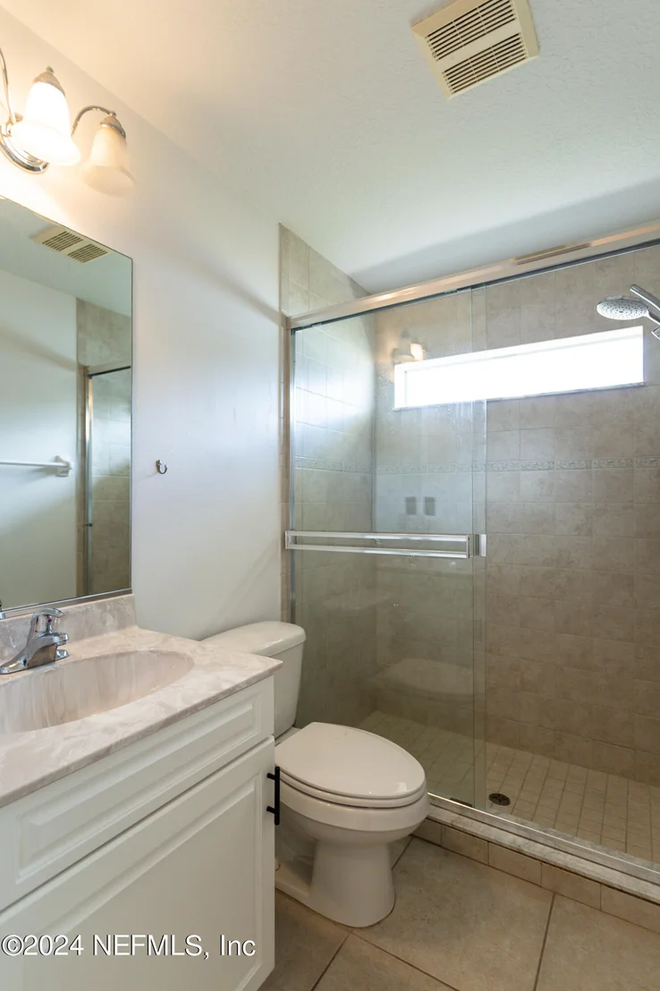 Photo of 4 RIVER Place