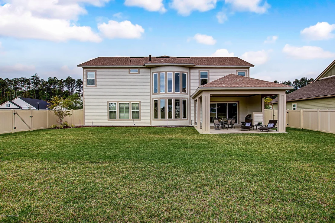 Photo of 386 OUTLOOK Drive