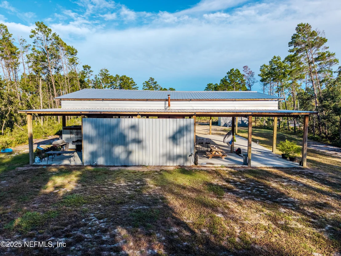 Photo of 1313 OAK POND Circle