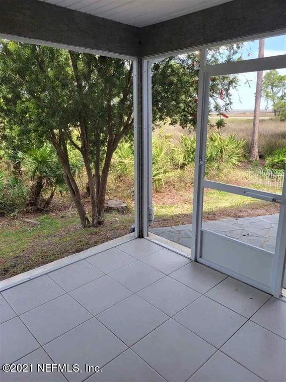 Photo of 484 ISLAND VIEW Circle