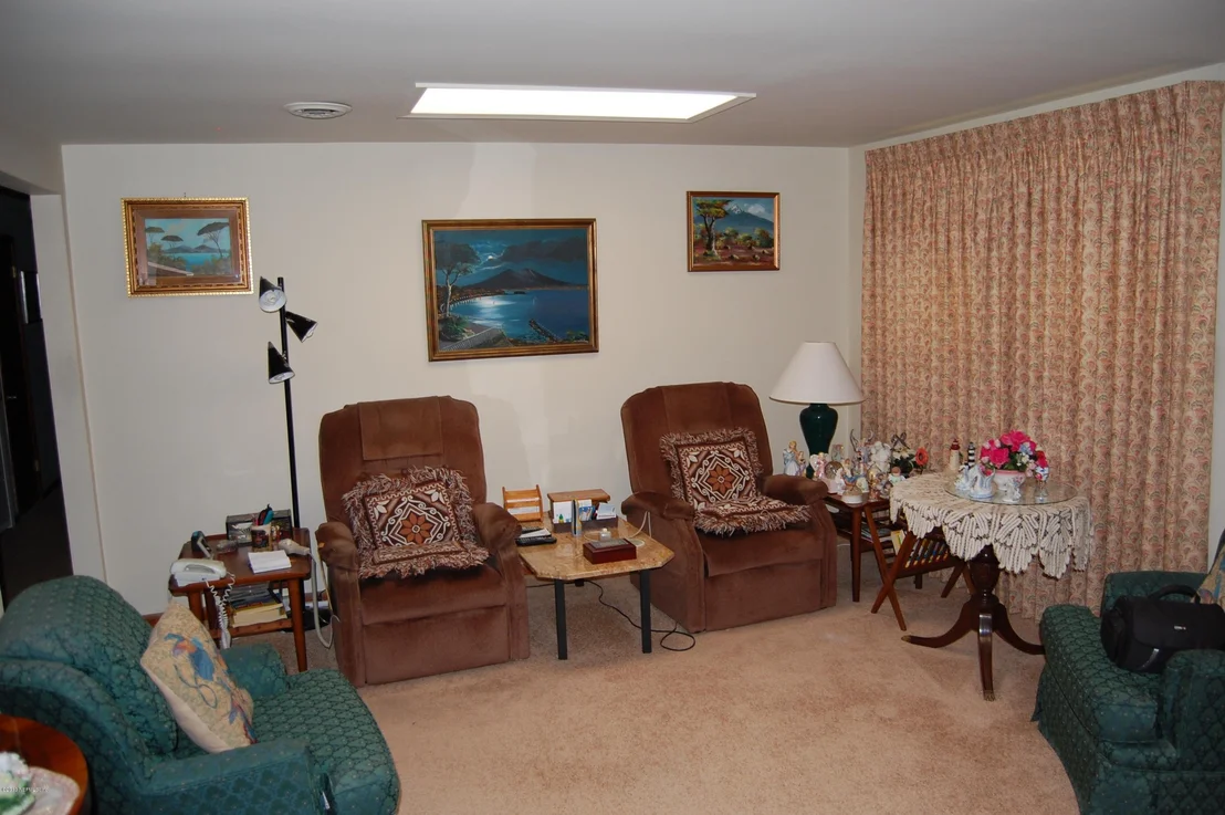 Photo of 2810 Robinette Drive