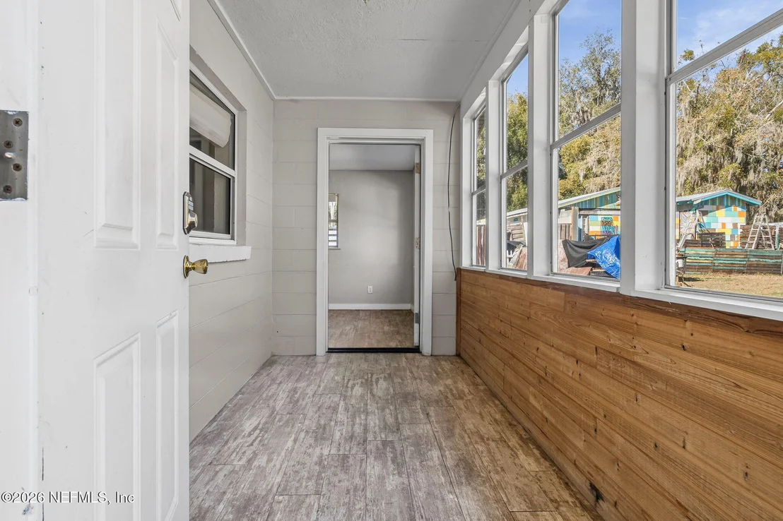Photo of 503 WILSON Road