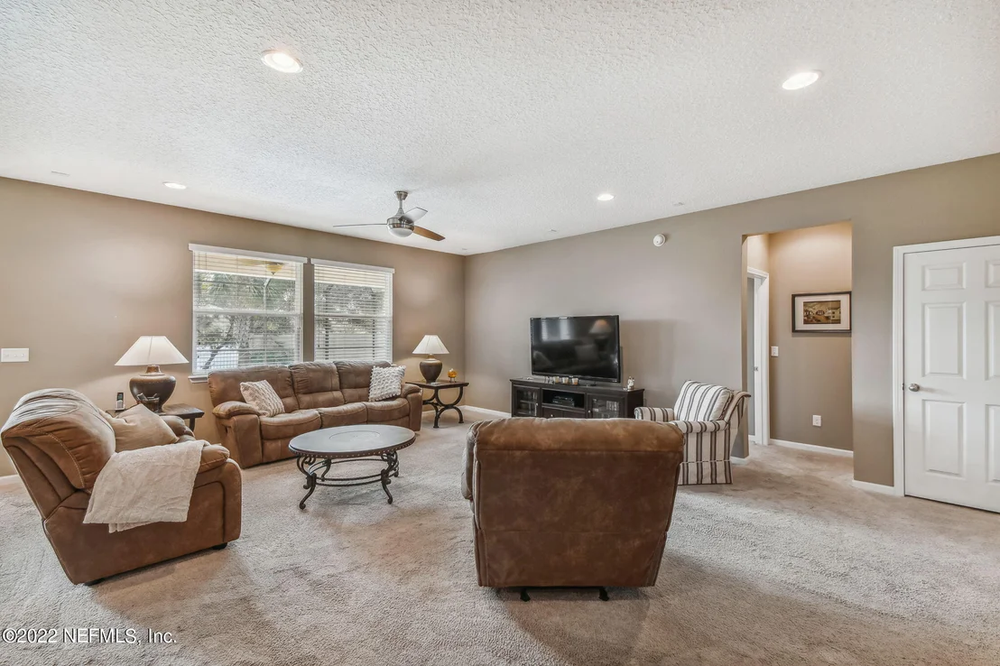 Photo of 107 DEERFIELD GROVE Way