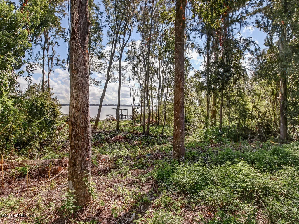 Photo of 595 W RIVER Road